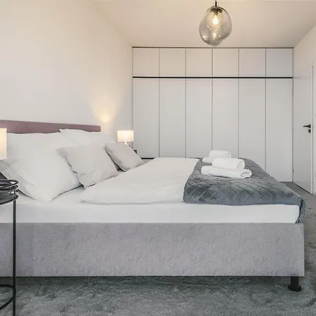 Apartment Hello Ema - Moderny Mestsky Liptovsky Mikulas