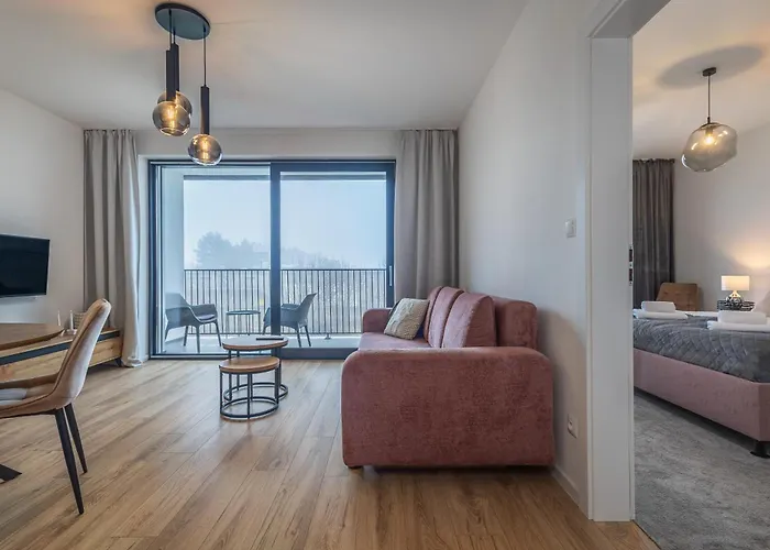 Hello Ema - Moderny Mestsky